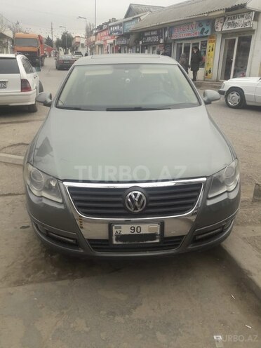 Volkswagen Passat 2006, 285,000 km - 2.0 l - Bakı