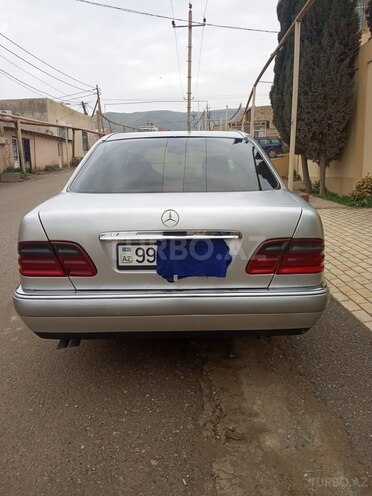 Mercedes E 290 1996, 305,000 km - 2.9 l - Bakı