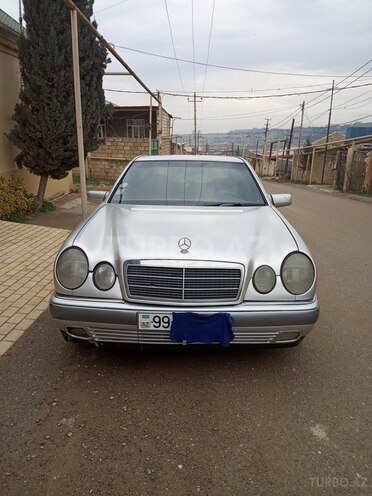 Mercedes E 290 1996, 305,000 km - 2.9 l - Bakı