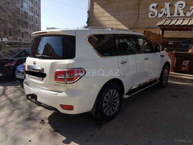 Nissan Patrol 2011, 164,000 km - 5.6 l - Bakı