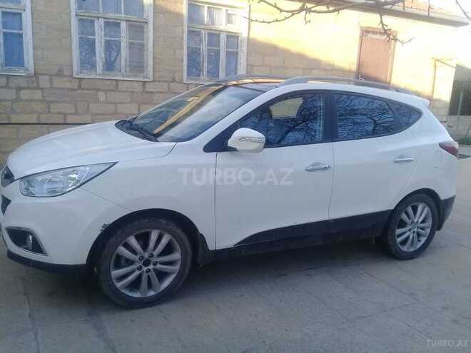 Hyundai ix35 2010, 235,000 km - 2.0 l - Şamaxı