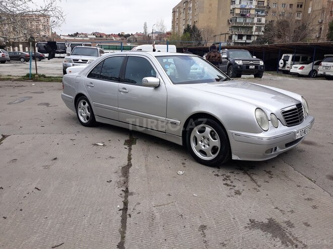 Mercedes E 240 2000, 223,000 km - 2.4 l - Bakı