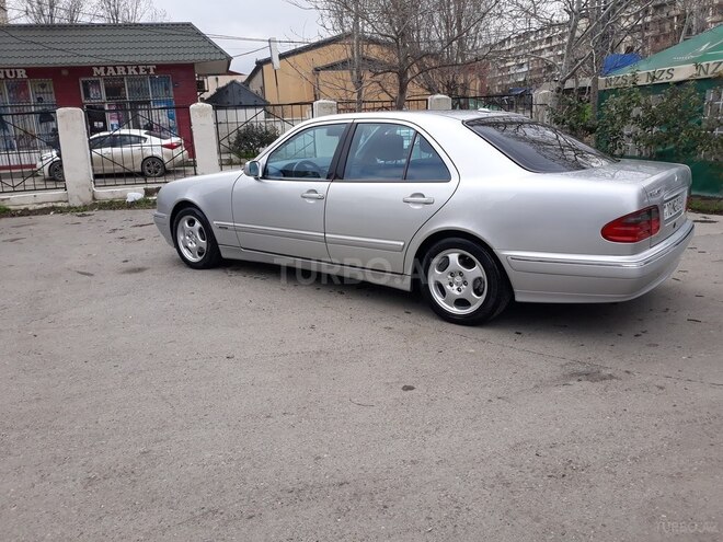 Mercedes E 240 2000, 223,000 km - 2.4 l - Bakı