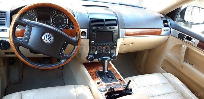 Volkswagen Touareg 2005, 190,000 km - 3.2 l - Bakı