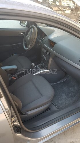 Opel Astra 2006, 268,000 km - 1.4 l - Bakı