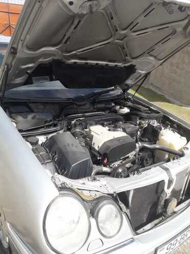 Mercedes E 230 1997, 179,307 km - 2.3 l - Bakı