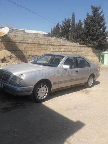 Mercedes E 230 1997, 179,307 km - 2.3 l - Bakı