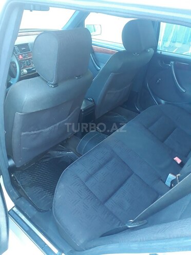 Mercedes C 200 1999, 210,000 km - 2.0 л - Bakı