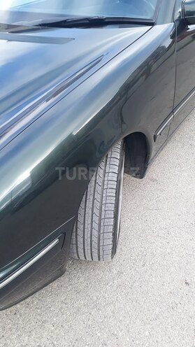 Mercedes E 220 2000, 268,000 km - 2.2 l - Bakı