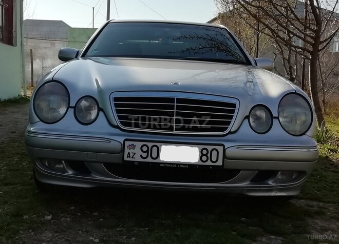 Mercedes E 240 2001, 290,712 km - 2.6 l - Bakı