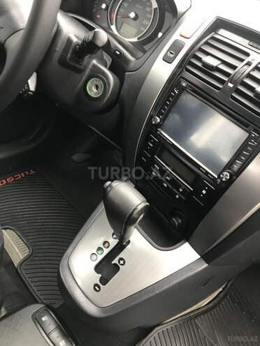 Hyundai Tucson 2009, 177,200 km - 2.0 л - Bakı