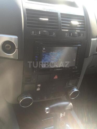 Volkswagen Touareg 2004, 150,000 km - 4.2 l - Şamaxı