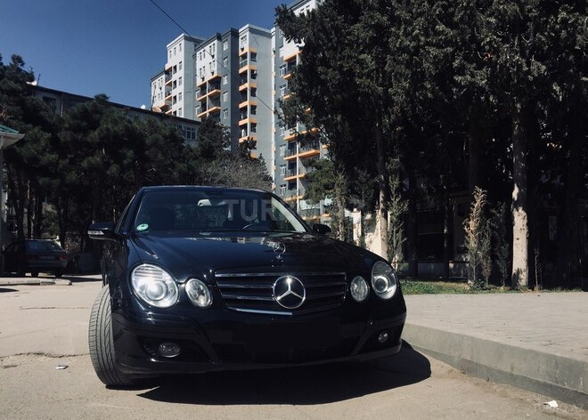 Mercedes E 220 2008, 218,000 km - 2.2 l - Bakı