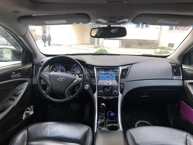 Hyundai Sonata 2011, 65,000 km - 2.0 l - Bakı