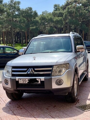 Mitsubishi Pajero 2007, 167,000 km - 3.0 l - Bakı
