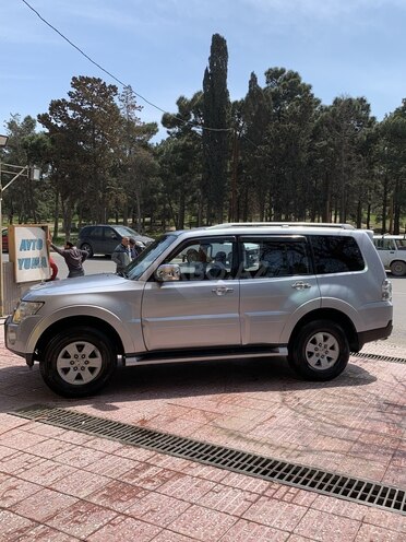 Mitsubishi Pajero 2007, 167,000 km - 3.0 l - Bakı