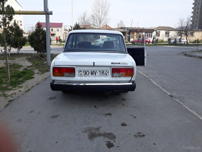 LADA (VAZ) 2107 1983, 820,000 km - 1.5 л - Sumqayıt