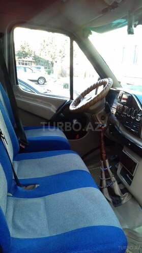 Mercedes Sprinter 412 1999, 240,000 km - 2.9 l - Sumqayıt