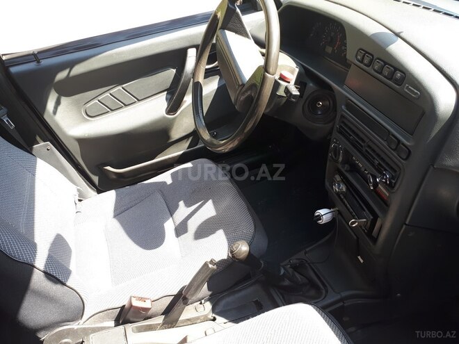 LADA (VAZ) 2115 2009, 202,000 km - 1.6 l - Bakı