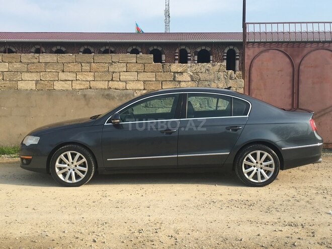 Volkswagen Passat 2010, 168,400 km - 2.0 l - Sumqayıt