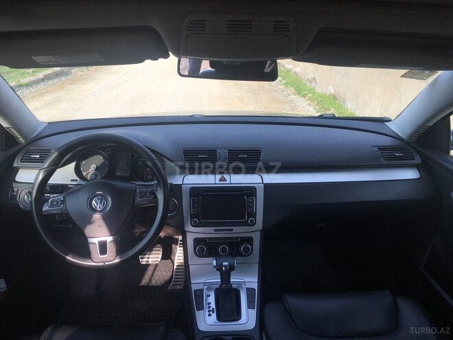 Volkswagen Passat 2010, 168,400 km - 2.0 l - Sumqayıt