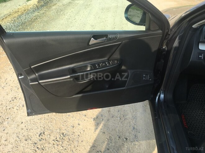 Volkswagen Passat 2010, 168,400 km - 2.0 l - Sumqayıt