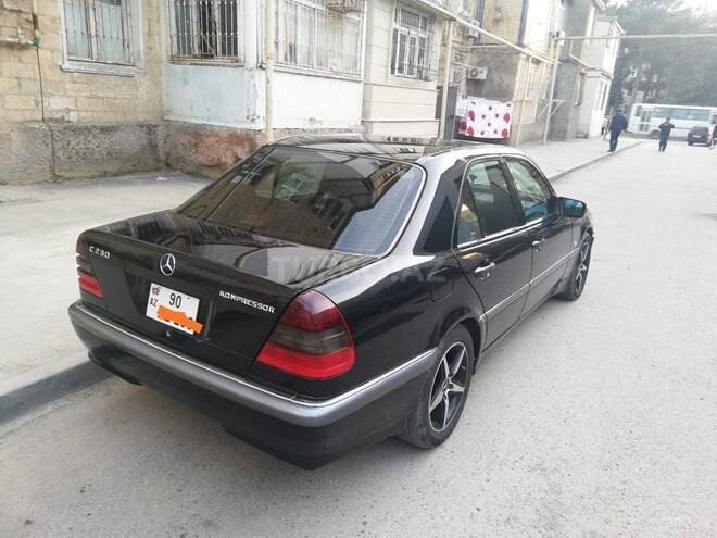 Mercedes C 230 1999, 250,000 km - 2.3 л - Xaçmaz