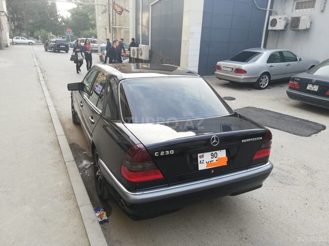 Mercedes C 230 1999, 250,000 km - 2.3 л - Xaçmaz