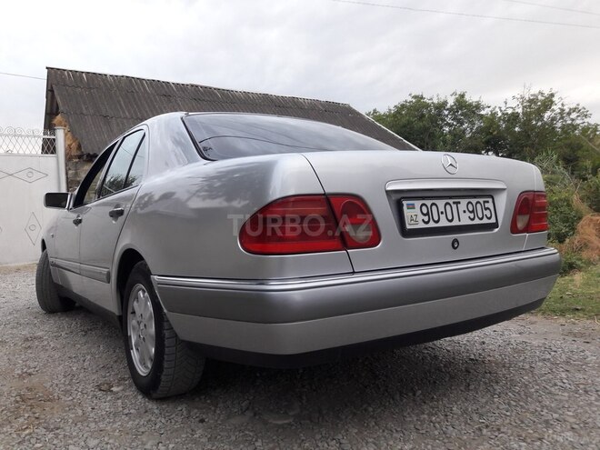 Mercedes E 220 1997, 360,000 km - 2.2 l - Kürdəmir