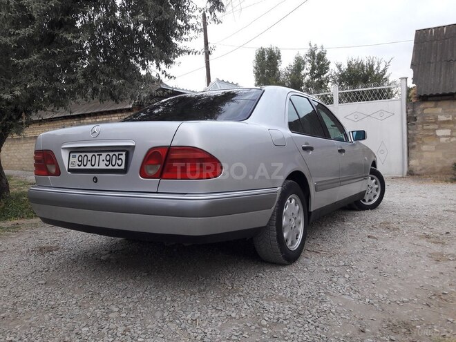Mercedes E 220 1997, 360,000 km - 2.2 l - Kürdəmir