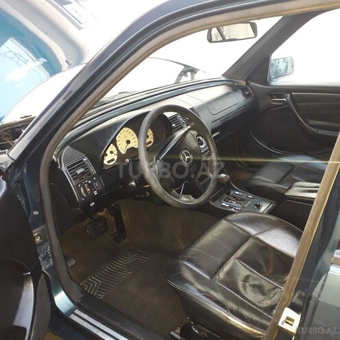 Mercedes C 200 1997, 256,000 km - 2.0 l - Bakı