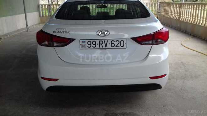 Hyundai Elantra 2015, 123,000 km - 1.8 l - Biləsuvar
