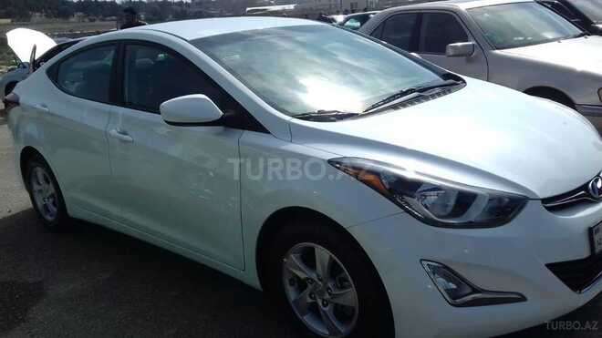 Hyundai Elantra 2015, 123,000 km - 1.8 l - Biləsuvar