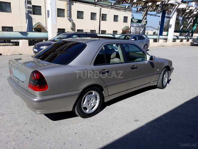 Mercedes C 240 1998, 262,450 km - 2.4 l - Bakı