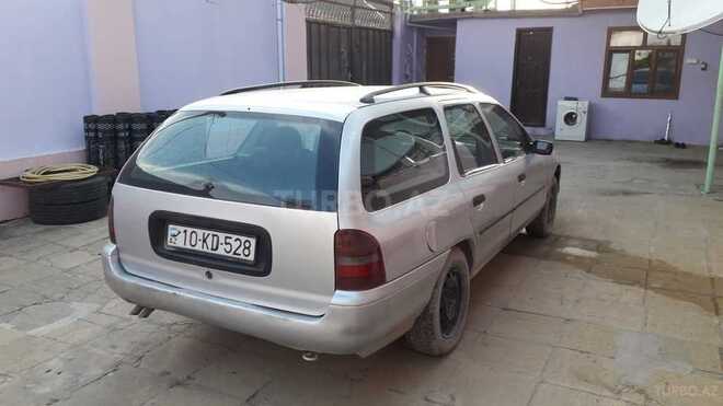 Ford Mondeo 1999, 120,586 km - 1.8 l - Bakı