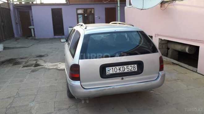 Ford Mondeo 1999, 120,586 km - 1.8 l - Bakı