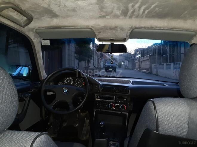 BMW 520 1992, 275,000 km - 2.0 l - Bakı