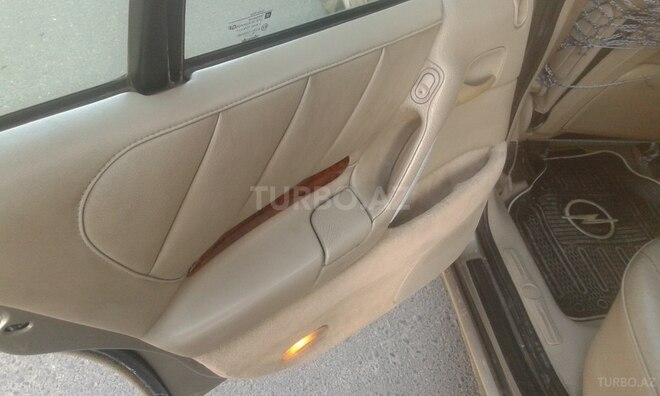 Opel Omega 1999, 417,000 km - 2.5 l - Sumqayıt