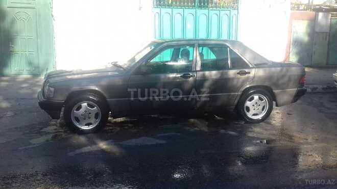 Mercedes 190 1993, 415,000 km - 2.0 l - Bakı