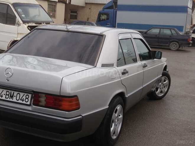 Mercedes 190 1991, 239,039 km - 2.0 l - Sumqayıt
