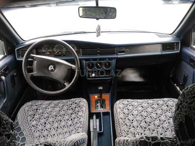 Mercedes 190 1991, 239,039 km - 2.0 l - Sumqayıt
