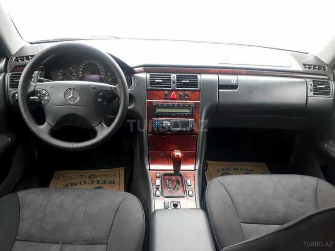 Mercedes E 270 1999, 280,000 km - 2.7 l - Bakı