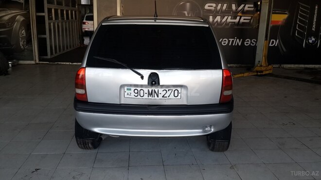 Opel Corsa 1997, 326,000 km - 1.4 л - Sumqayıt