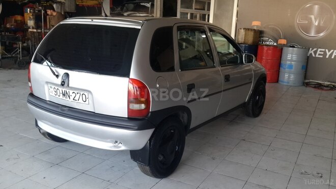 Opel Corsa 1997, 326,000 km - 1.4 л - Sumqayıt