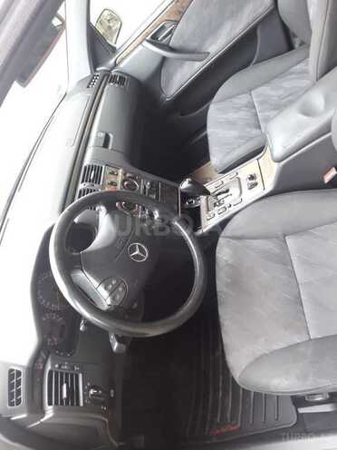Mercedes E 200 2001, 240,000 km - 2.0 л - Bakı