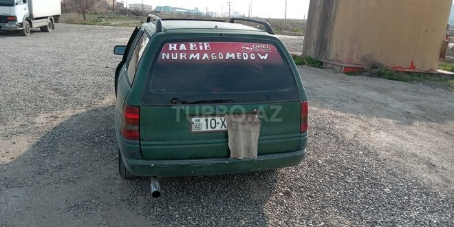 Opel Astra 1994, 170,000 km - 1.7 l - Bakı