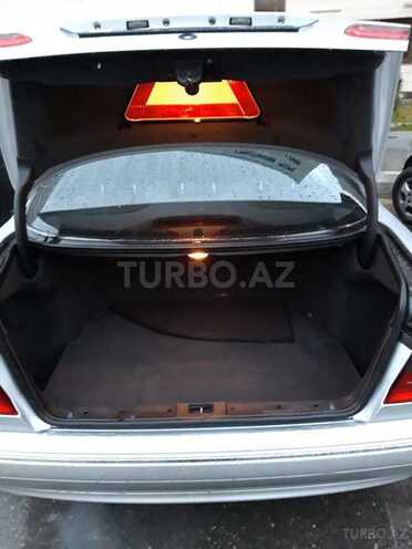Mercedes E 200 2001, 240,000 km - 2.0 л - Bakı