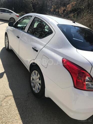 Nissan Versa 2015, 90,000 km - 1.6 l - Bakı
