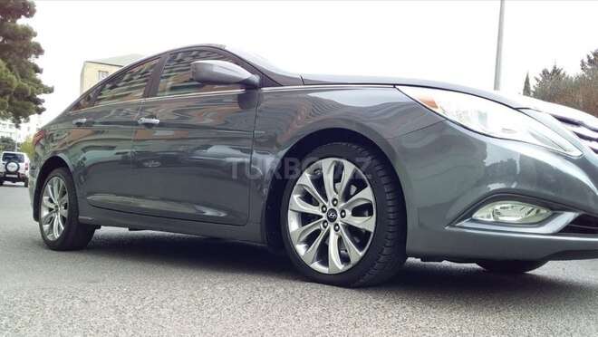 Hyundai Sonata 2011, 105,258 km - 2.0 l - Astara