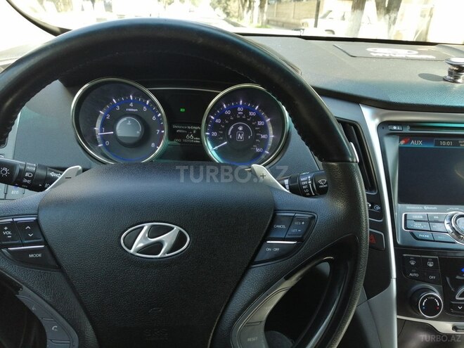 Hyundai Sonata 2011, 105,258 km - 2.0 l - Astara